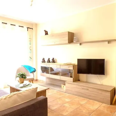 Sara & Gino's House Apartment *