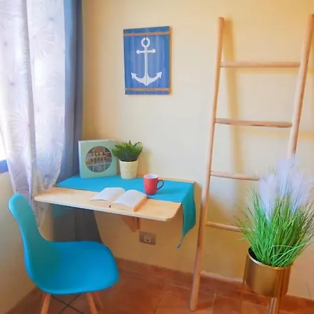 Sara & Gino's House Lägenhet *